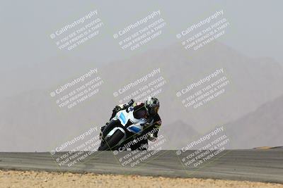 media/Mar-28-2022-Superbike Trackdays (Mon) [[b8603d0f67]]/Advanced Group (1pm-130pm)/Turn 9/